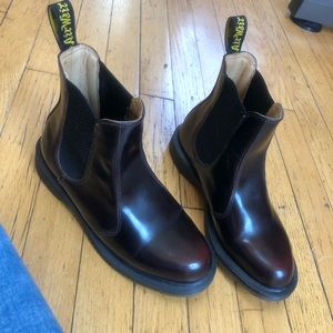 Doc Martens Arcadia 2976 Cherry Red Leather Chelsea Boots